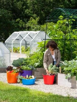 3-Season Plant Protection Tent, 3' X 6' 19 3-Season Plant Protection Tent, 3' X 6' -Soil N Tool Sales 35 592 0181 1