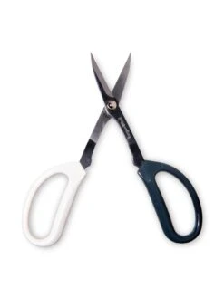 Japanese Pruning Scisssors 18 Japanese Pruning Scisssors -Soil N Tool Sales 3 4 crop 8612968 0017