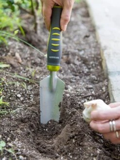 Gardener's Weeding Knife -Soil N Tool Sales 8608661 0742 tif